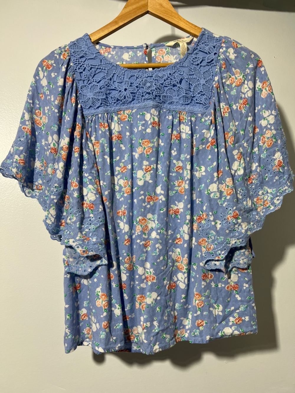 Floral Crochet Yoke Flutter Sleeve Top - Blue